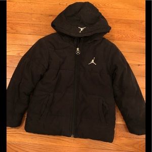 Kids AIRJORDAN coat sz 6 🔥sale🔥
